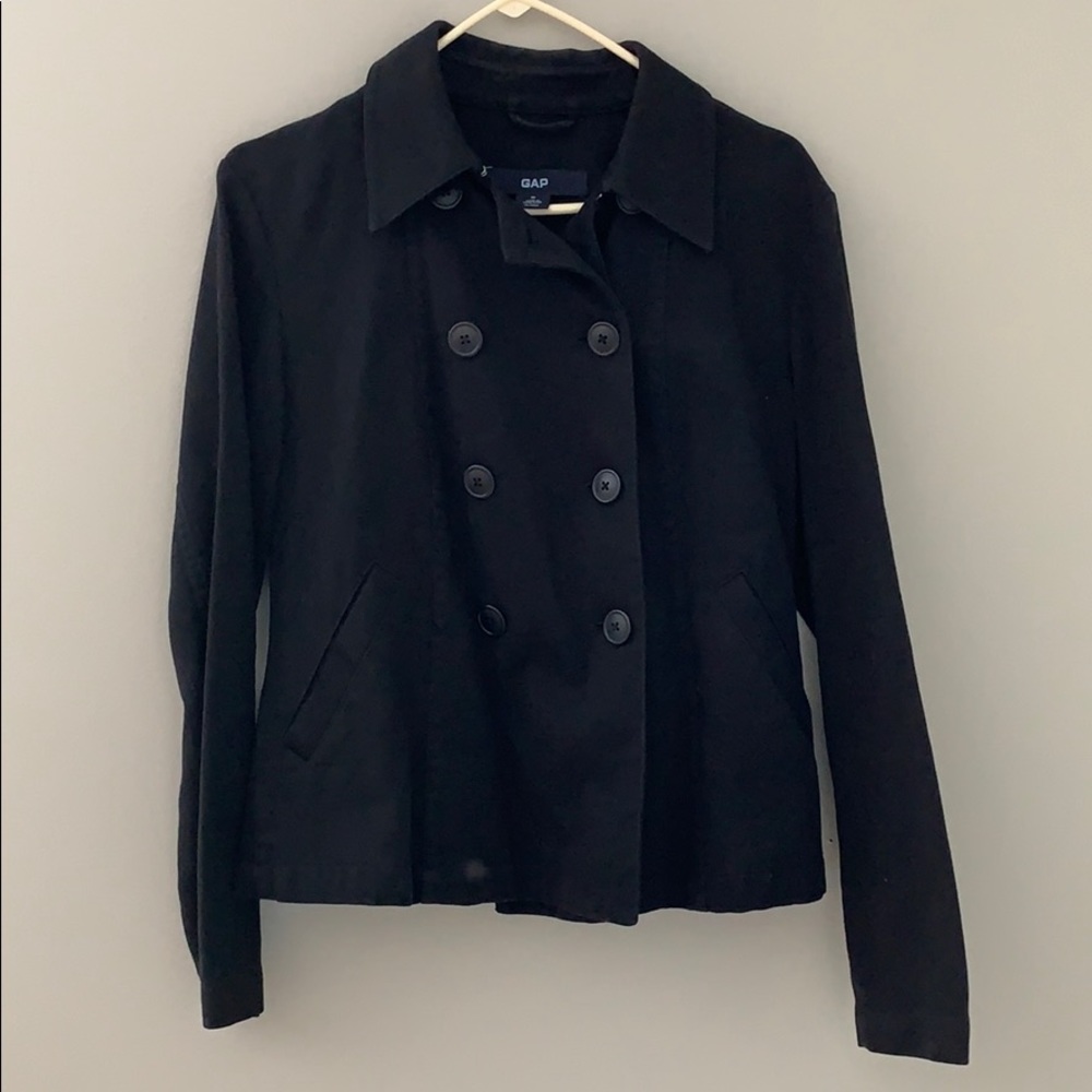 Black lightweight jacket
